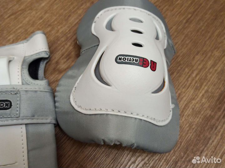 Защита для роликов размер s