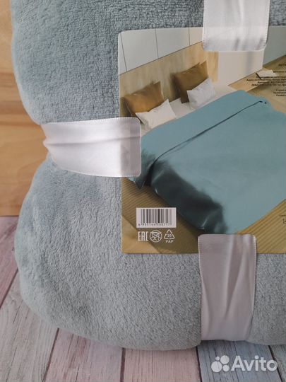 180*200см. Плед-одеяло/покрывало,полиэстер (новый)