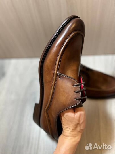 Barrett как Santoni Fabi Baldinini Loro Piana