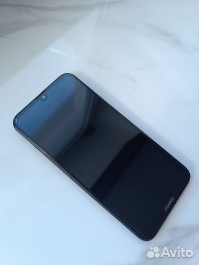 HUAWEI Y7 (2019), 3/32 ГБ