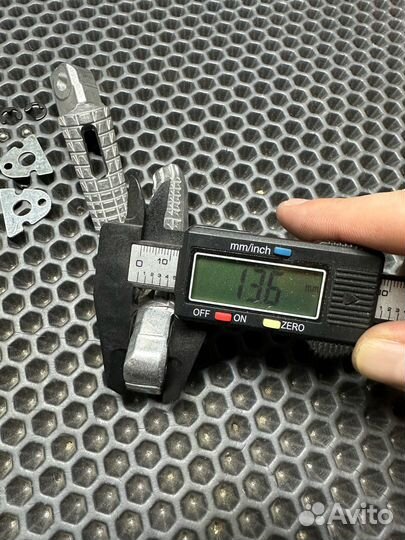 Подножки задние пассажира Suzuki GSX-R 600/750