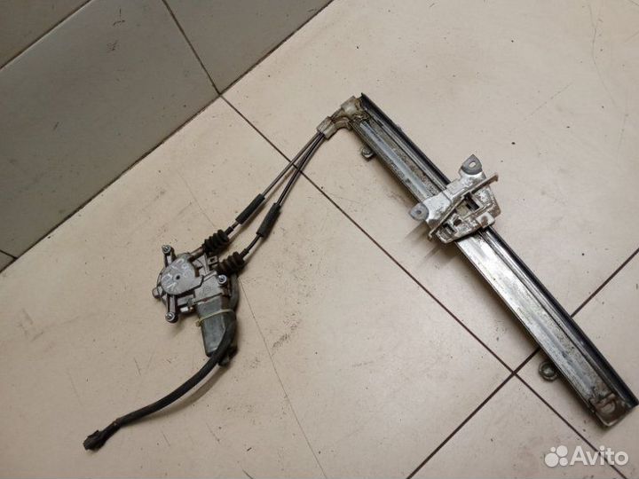 Стеклоподъемник передний левый Kia Rio 1 1