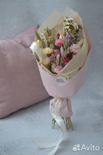 Букет из сухоцветов