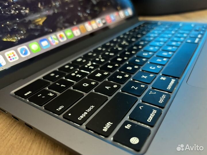 MacBook Air 13 2022 M2 Space Gray Новый