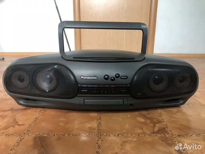 Музыкальный центр panasonic
