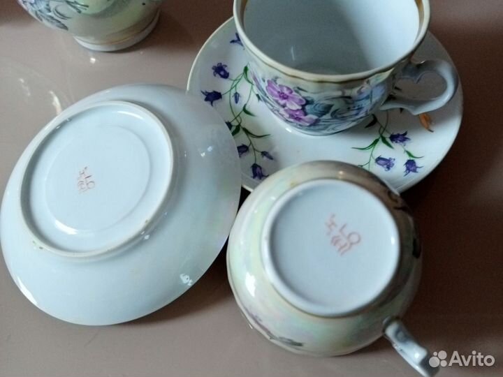 Фарфоровый чайный сервиз