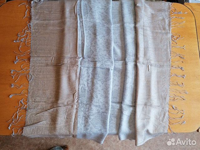 Шаль шелковая