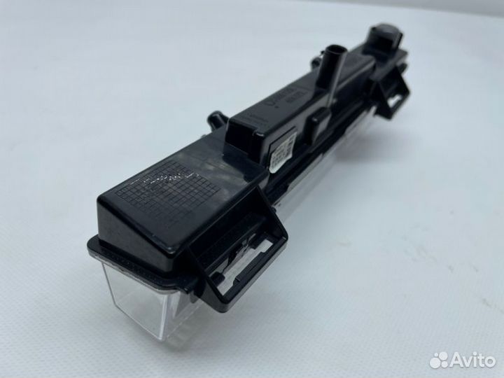 Дневной ходовой огонь передний левый Mercedes-Benz