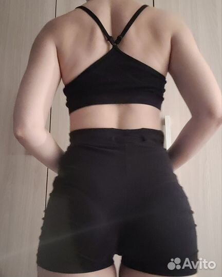 Спортивные топы