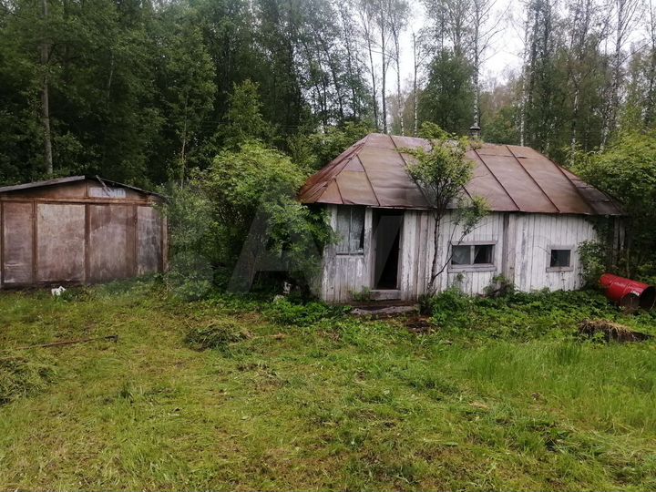 Дача 20 м² на участке 25 сот.