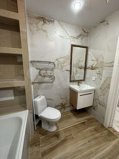 2-к. квартира, 57,5 м², 6/7 эт.