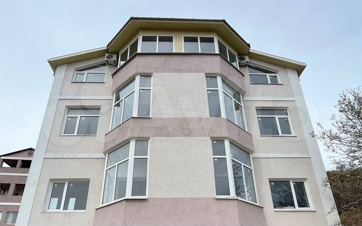 2-к. квартира, 70 м², 2/3 эт.