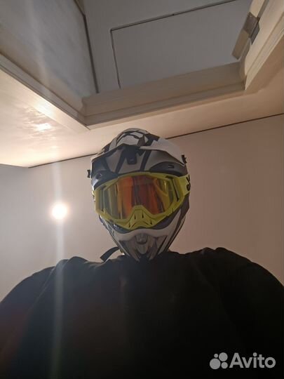 Кроссовый шлем Fox