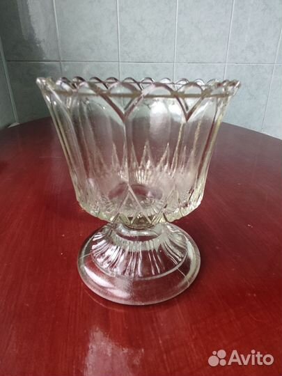 Вазочка,60 годы, толстостенное стекло СССР