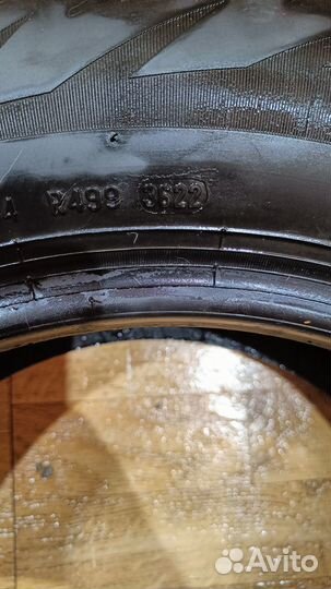 Pirelli Formula Ice 215/60 R16 99T