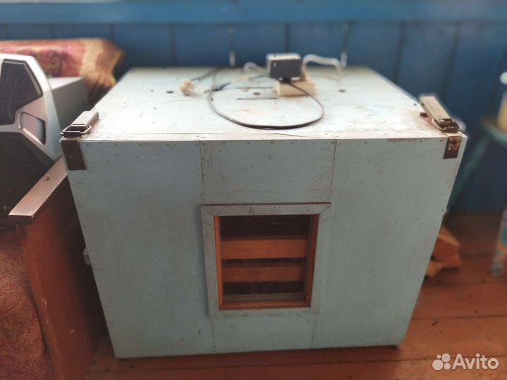 Инкубатор на 200 яиц бу, самодельный