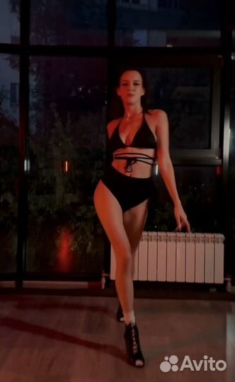 Занятие по strip пластике