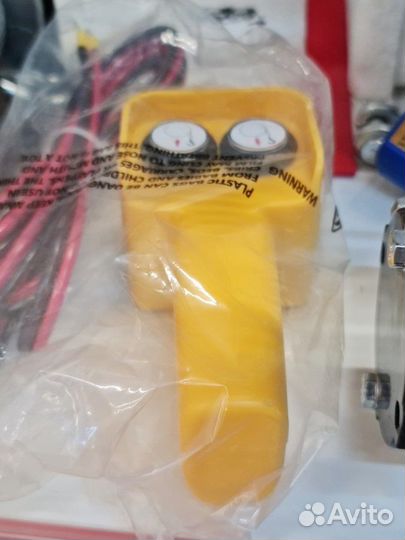 Лебедка автомобильная Electric Winch 2000lbs1000кг