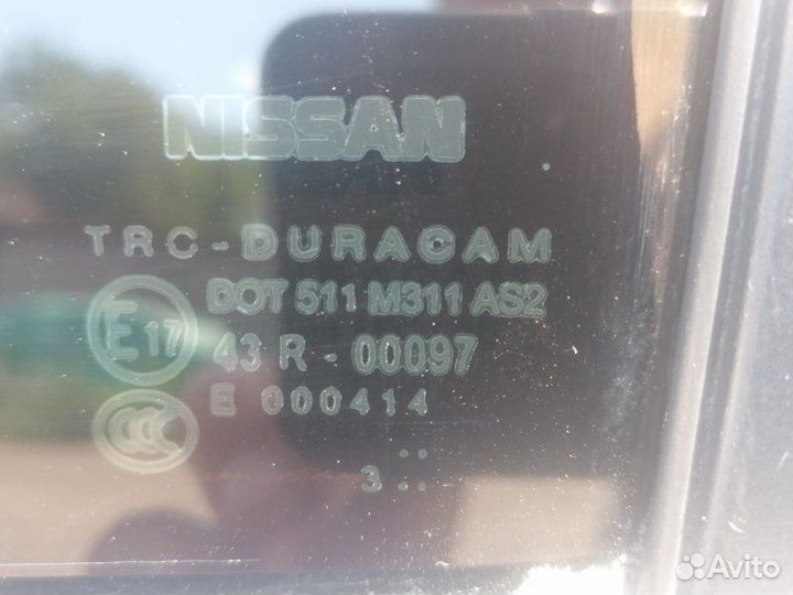 Стекло двери заднее левое Nissan Almera G15 K4M