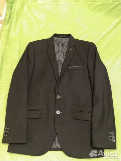 Костюм. Пиджак + брюки для мальчика