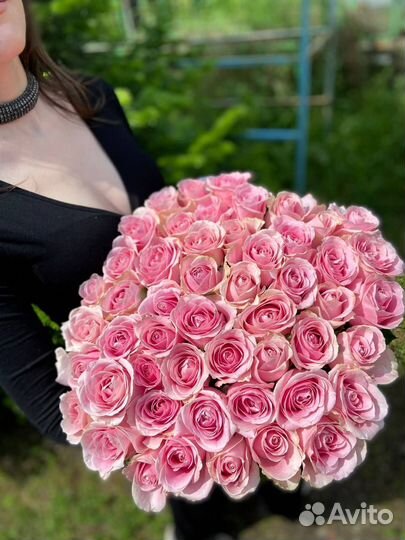 Розы голландские с доставкой 51 шт