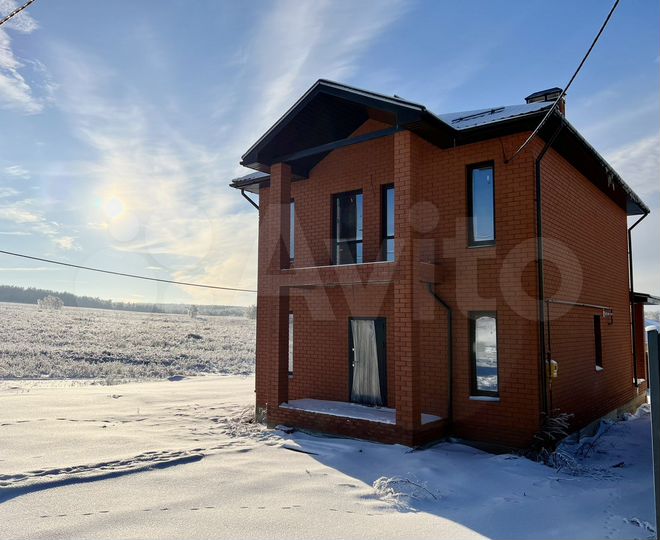 Коттедж 150 м² на участке 7 сот.