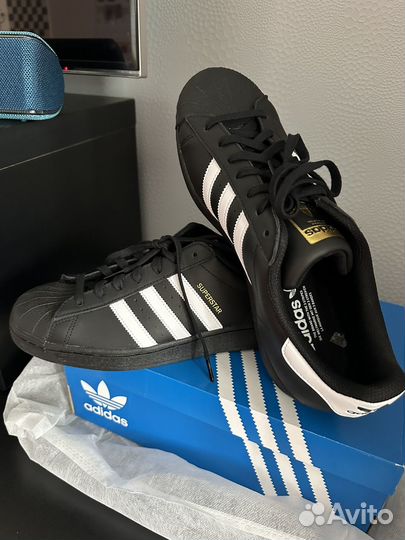 Adidas superstar