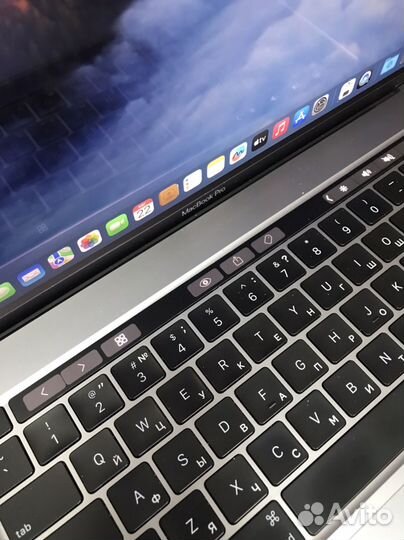 Apple macbook pro 16 2019 i7\16\512