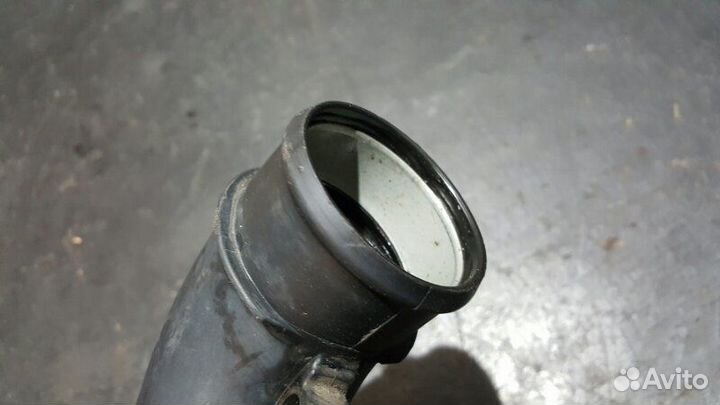 Патрубок интеркулера Porsche Cayenne 955 M48.50 06