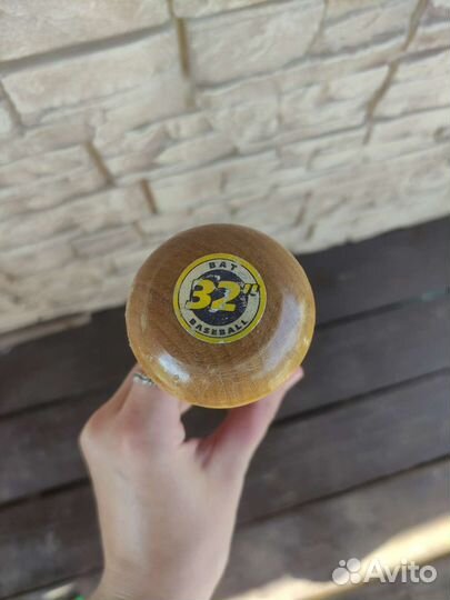 Бейсбольная бита деревянная