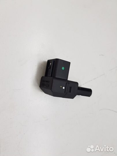 Датчик положения педали тормоза (Genesis G80 I)