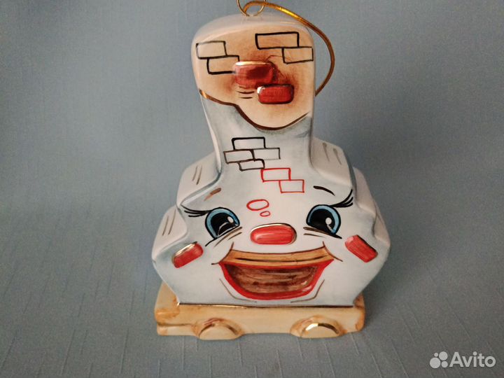 Лефортовские фарфоровые елочные игрушки