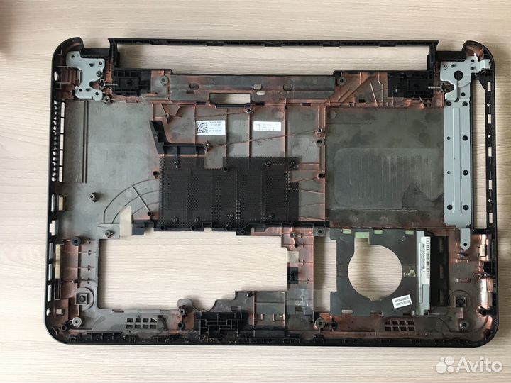 Поддон для ноутбука Dell 3537