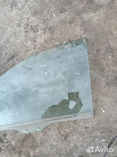 Стекло переднее левое Mazda Mpv