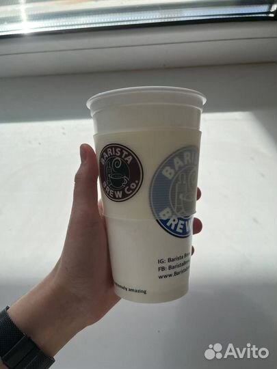 Пластиковый стакан для кофе