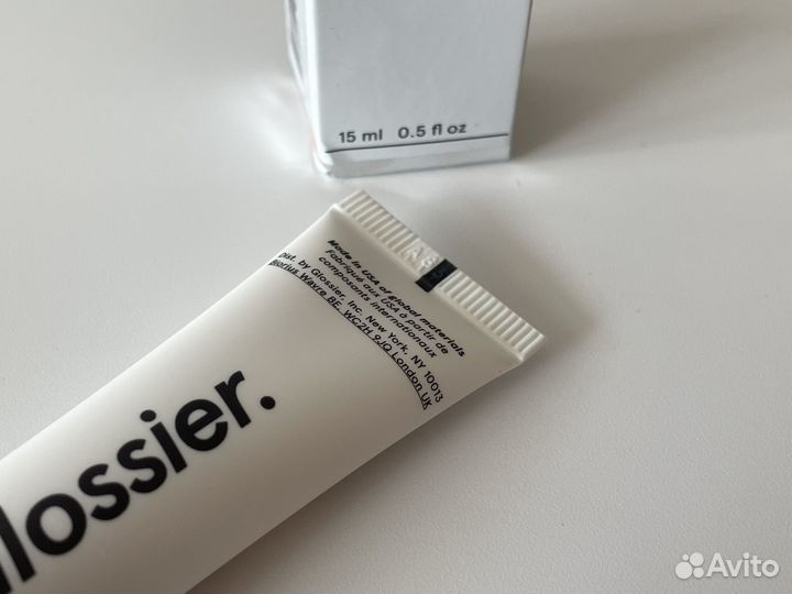 Glossier priming moisturizer