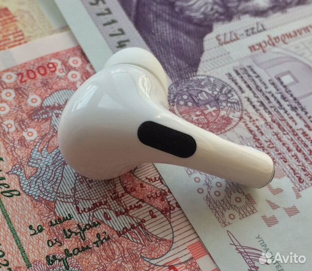 Правый наушник Apple AirPods Pro (R) A2083
