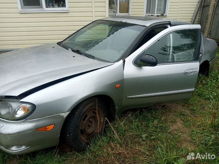 Кузов Nissan Maxima A33 по частям