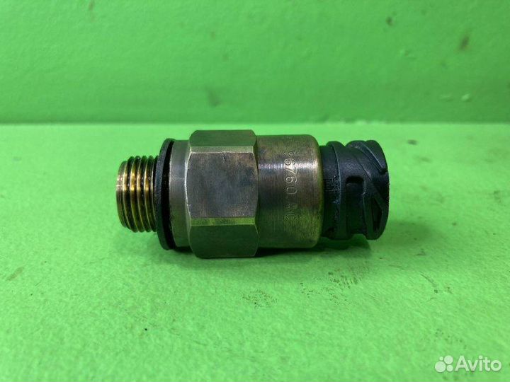 Датчик давления масла MAN TGA