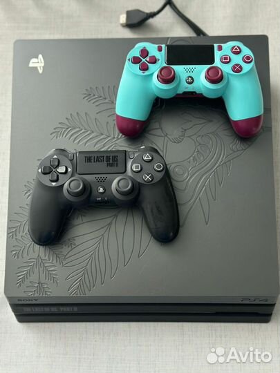 Sony playstation 4 PS4 pro