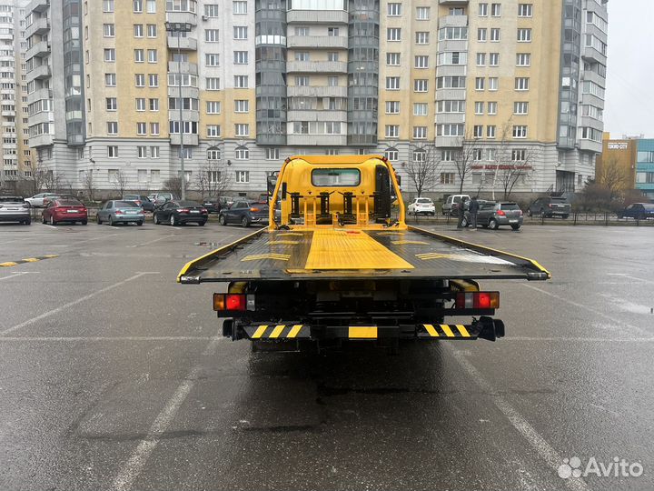 Isuzu Elf (N-series), 2024