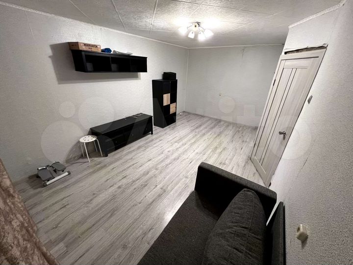 1-к. квартира, 30,5 м², 1/3 эт.