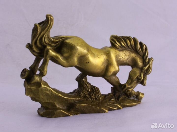 Лошадь - Китайская Статуэтка из Бронзы RU*66-5