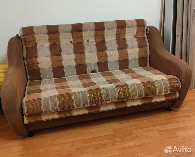 Диван раскладной б/у