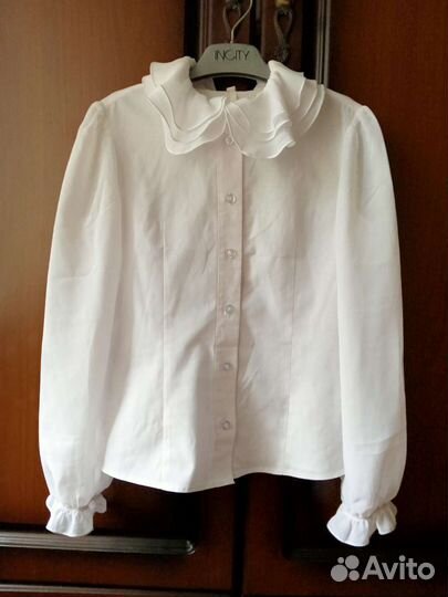 Блузки-рубашки р.122-128 (за всё)