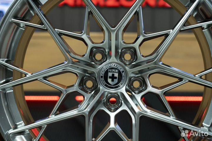 Литой диск HRE R19 5x112 sv