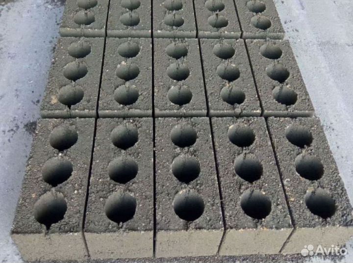 Блок муровой 12