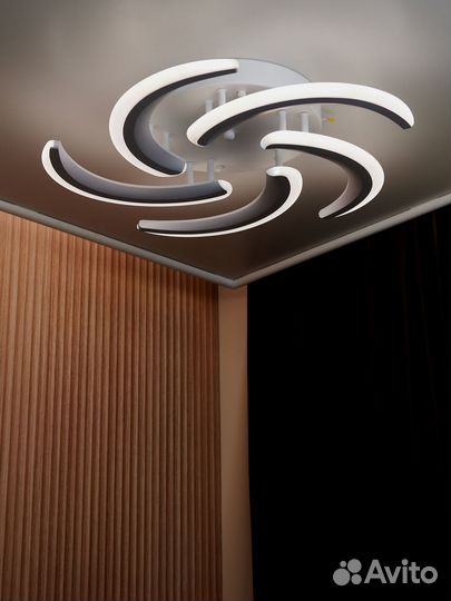 Люстра светодиодная потолочная с пультом 5 ламп