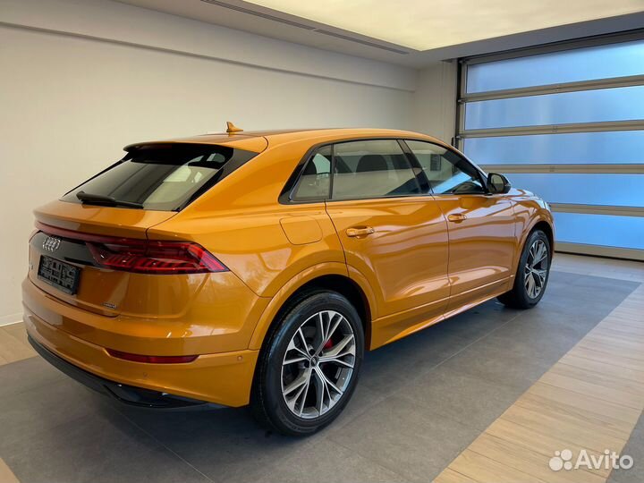 Audi Q8 3.0 AT, 2022