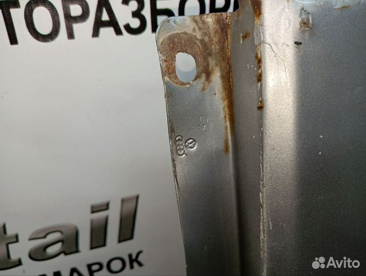 Переднее левое крыло Volkswagen Passat B3